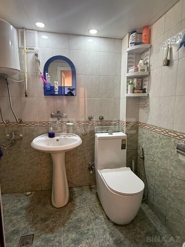 Satılır 3 otaqlı köhnə tikili 70 m², Bakıxanov q., photo 13 from 20