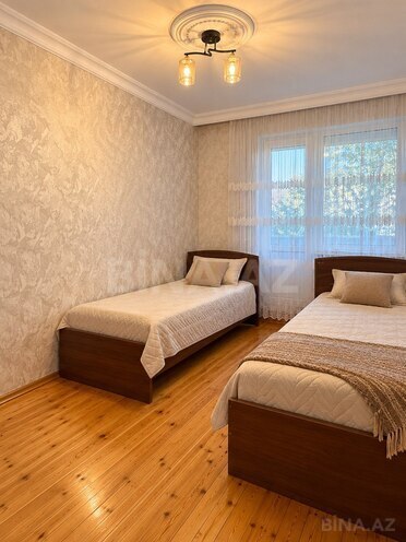 Satılır 3 otaqlı köhnə tikili 70 m², Bakıxanov q., photo 7 from 20