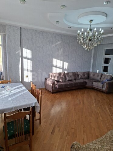 Сдаётся 3-комн. новостройка 112 м², Бинагадинский р., photo 1 from 17