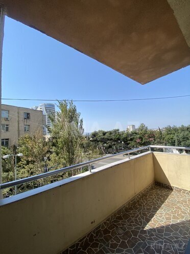 Сдается 3-комн. новостройка 71 м², м. Ази Асланов, photo 15 from 16