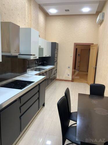 Сдаётся 3-комн. новостройка 160 м², м. Сахил, photo 11 from 32