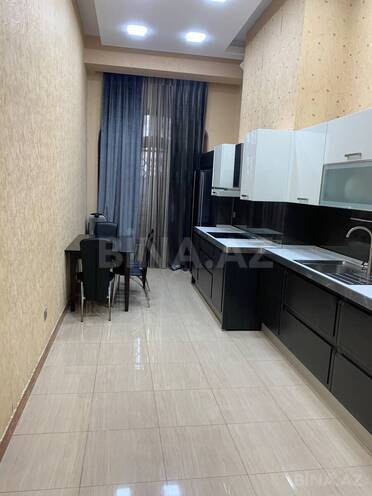 Сдаётся 3-комн. новостройка 160 м², м. Сахил, photo 9 from 32