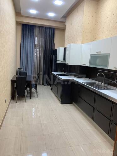 Сдаётся 3-комн. новостройка 160 м², м. Сахил, photo 10 from 32