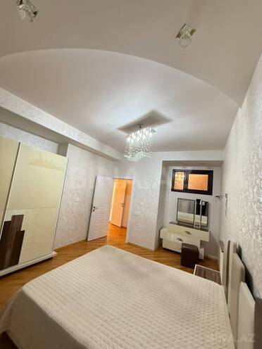 Сдается 3-комн. новостройка 108 м², Насиминский  р., photo 26 from 30