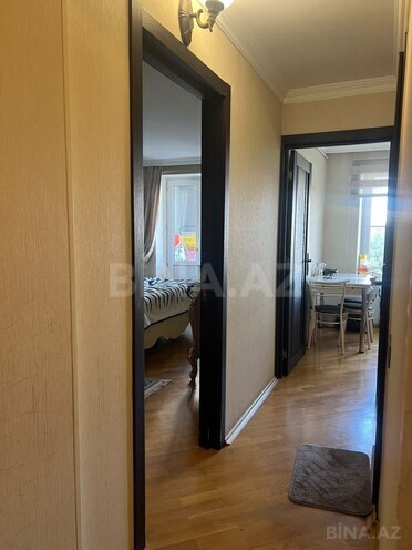 Satılır 3 otaqlı köhnə tikili 70 m², Yasamal r., photo 8 from 21