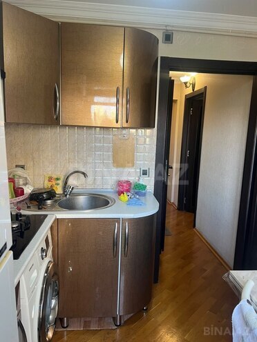 Satılır 3 otaqlı köhnə tikili 70 m², Yasamal r., photo 17 from 21