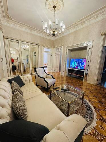 İcarəyə verilir 4 otaqlı köhnə tikili 150 m², Nizami m., photo 22 from 26