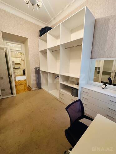 İcarəyə verilir 4 otaqlı köhnə tikili 150 m², Nizami m., photo 16 from 26