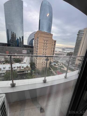 Сдается 2-комн. новостройка 70 м², м. 28 мая, photo 4 from 25