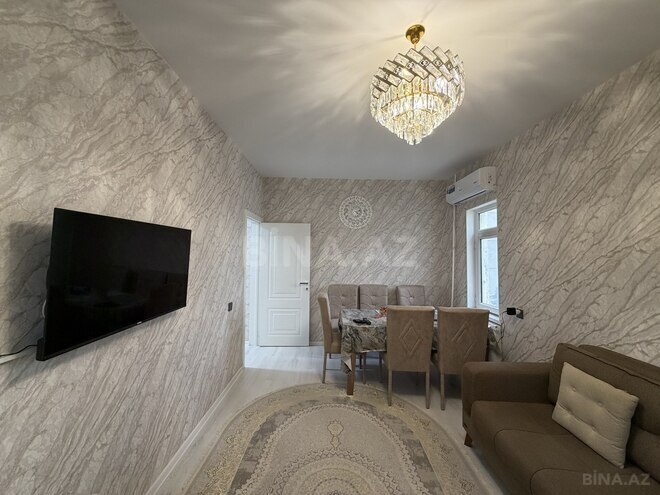 Satılır 2 otaqlı köhnə tikili 65 m², İnşaatçılar m., photo 4 from 16