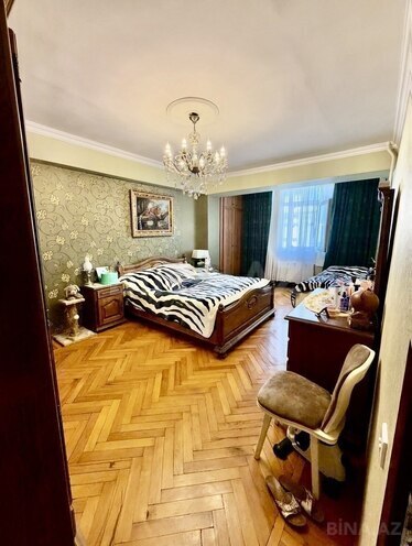 Satılır 3 otaqlı köhnə tikili 90 m², Nəriman Nərimanov m., photo 4 from 13