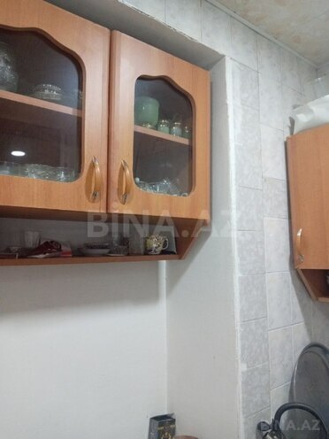 Продаётся 2-комн. вторичка 40 м², м. Ази Асланов, photo 5 from 9