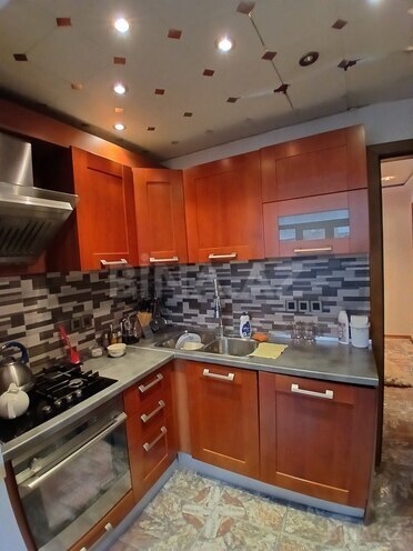 Продается 3-комн. вторичка 60 м², м. Иншаатчылар, photo 13 from 22
