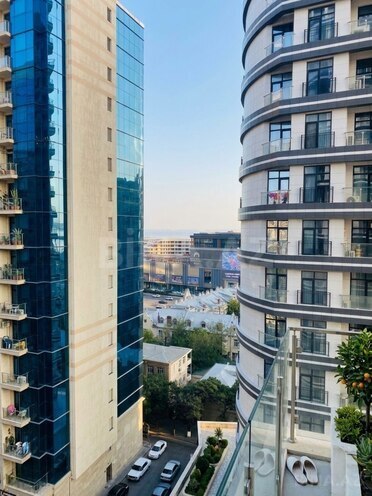 İcarəyə verilir 2 otaqlı yeni tikili 60 m², 28 May m., photo 3 from 17