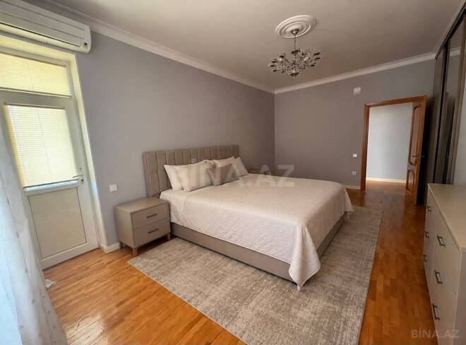Satılır 4 otaqlı yeni tikili 152 m², 8-ci mikrorayon q., photo 3 from 14