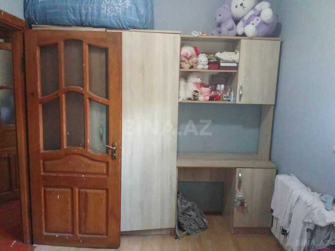 Satılır 3 otaqlı köhnə tikili 60 m², Əmircan q., photo 3 from 8