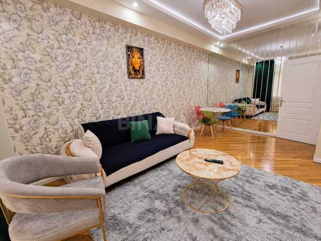 Сдаётся 2-комн. новостройка 70 м², м. Кара Караев, photo 3 from 9
