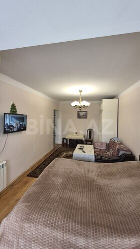 Satılır 1 otaqlı köhnə tikili 35 m², Qara Qarayev m., photo 4 from 14
