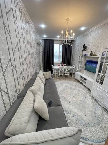 Продаётся 2-комн. новостройка 50 м², м. Ахмедлы, photo 1 from 16