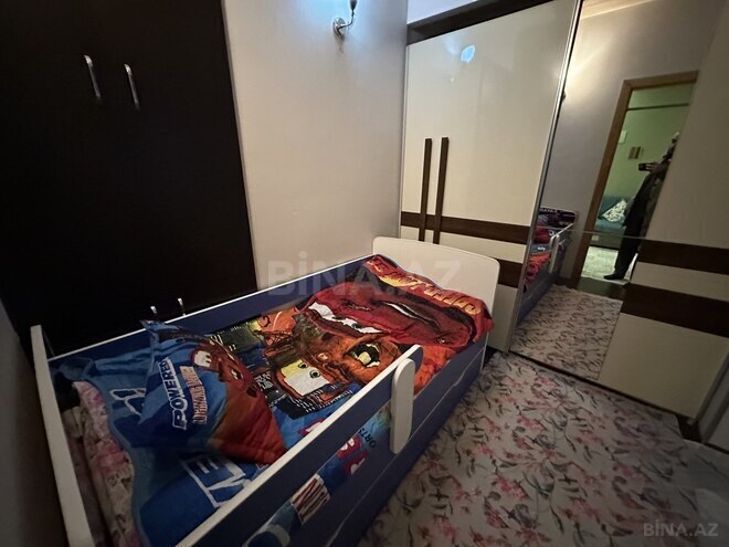 Продается 2-комн. вторичка 40 м², м. Гянджлик, photo 11 from 18