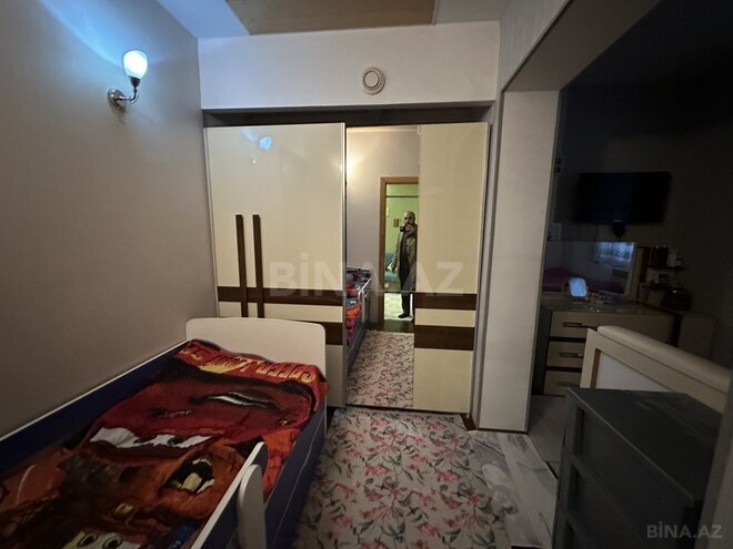 Продается 2-комн. вторичка 40 м², м. Гянджлик, photo 10 from 18