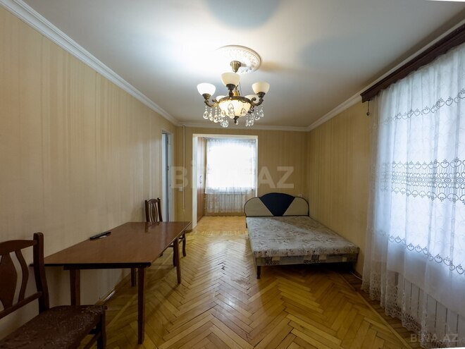 Продаётся 1-комн. вторичка 29 м², м. Нефтчиляр, photo 4 from 11