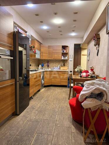 Satılır 2 otaqlı köhnə tikili 70 m², Gənclik m., photo 15 from 19