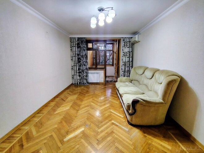 Satılır 3 otaqlı köhnə tikili 80 m², Nəriman Nərimanov m., photo 1 from 14