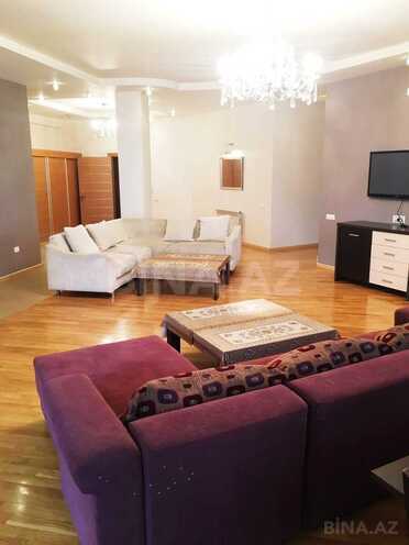 Satılır 4 otaqlı yeni tikili 222 m², İnşaatçılar m., photo 1 from 30