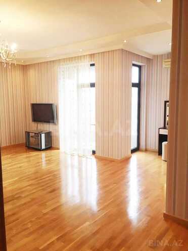 Satılır 4 otaqlı yeni tikili 222 m², İnşaatçılar m., photo 8 from 30