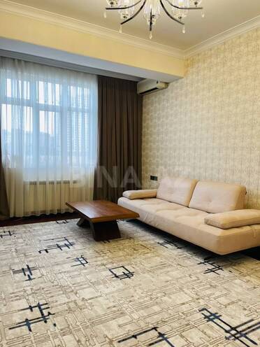 Сдаётся 2-комн. новостройка 71 м², м. Иншаатчылар, photo 1 from 19