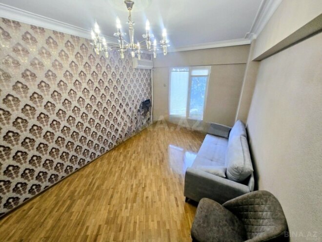 Сдаётся 3-комн. новостройка 95 м², м. Иншаатчылар, photo 4 from 13