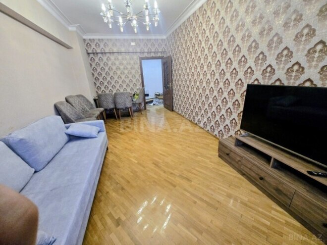 Сдаётся 3-комн. новостройка 95 м², м. Иншаатчылар, photo 1 from 13