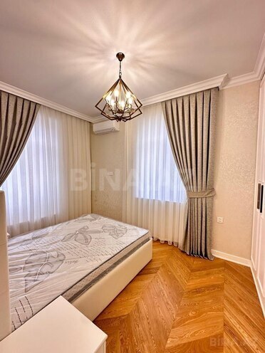 Продаётся 5-комн. вторичка 130 м², м. Ичеришехер, photo 5 from 16