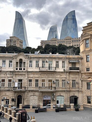 Продаётся 5-комн. вторичка 130 м², м. Ичеришехер, photo 15 from 16
