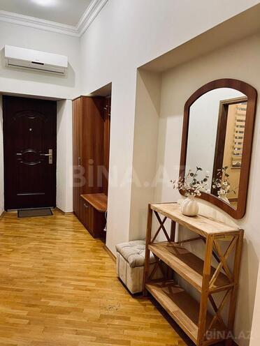 İcarəyə verilir 2 otaqlı köhnə tikili 56 m², Sahil m., photo 15 from 26