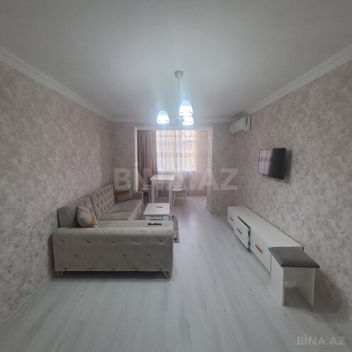 Продаётся 2-комн. вторичка 65 м², м. Нефтчиляр, photo 5 from 16