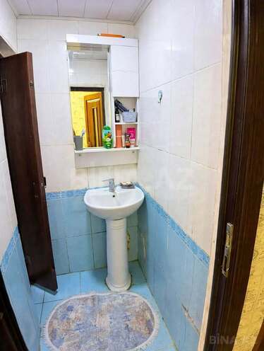 Продаётся 3-комн. вторичка 75 м², м. Нефтчиляр, photo 13 from 17