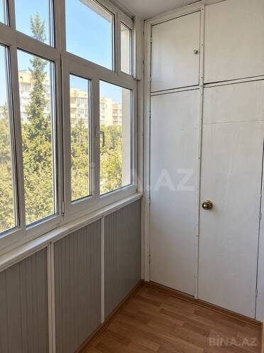 Satılır 2 otaqlı köhnə tikili 55 m², Xalqlar Dostluğu m., photo 10 from 13