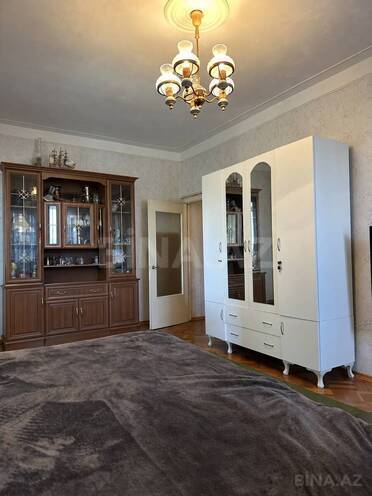 Satılır 2 otaqlı köhnə tikili 55 m², Xalqlar Dostluğu m., photo 4 from 13