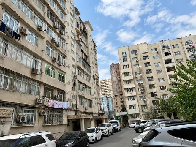 Продается 4-комн. вторичка 112 м², м. Шах Исмаил Хатаи, photo 11 from 12