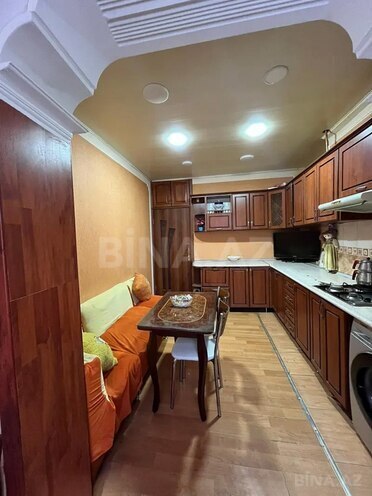 İcarəyə verilir 2 otaqlı köhnə tikili 68 m², Yeni Yasamal q., photo 5 from 17
