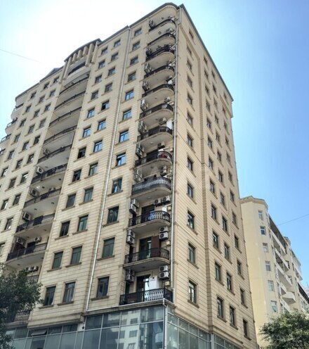 İcarəyə verilir 3 otaqlı yeni tikili 135 m², Nizami m., photo 16 from 17