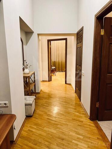 Сдается 2-комн. вторичка 56 м², м. Сахил, photo 17 from 28