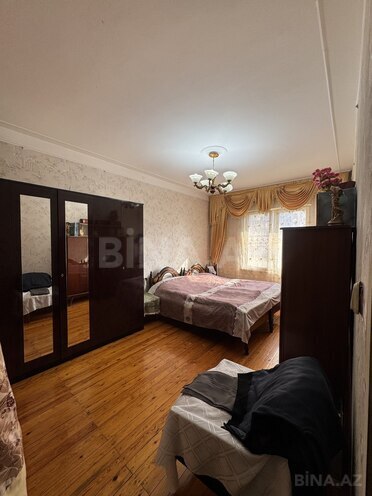 Satılır 4 otaqlı köhnə tikili 110 m², İnşaatçılar m., photo 11 from 17
