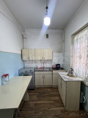 Satılır 4 otaqlı köhnə tikili 110 m², İnşaatçılar m., photo 13 from 17