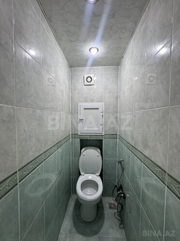Satılır 4 otaqlı köhnə tikili 110 m², İnşaatçılar m., photo 15 from 17