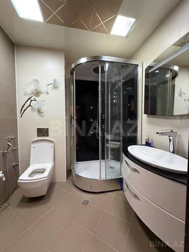 Satılır 4 otaqlı köhnə tikili 90 m², Bakıxanov q., photo 18 from 19
