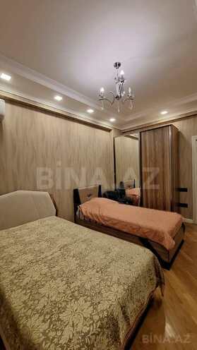 Сдаётся 4-комн. новостройка 100 м², м. Кара Караев, photo 8 from 13