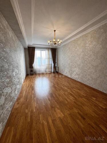 Сдаётся 2-комн. новостройка 75 м², м. Иншаатчылар, photo 1 from 8